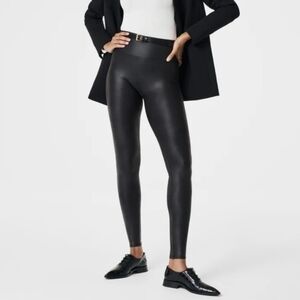 Spanx Women Full Length Faux Leather pants sz S